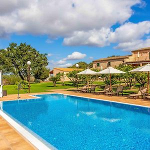 Finca Son Roig By Valentin